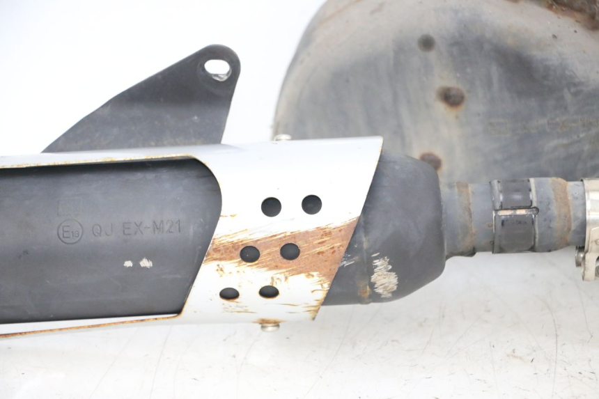 photo de SCARICO KEEWAY K-LIGHT KLIGHT 125 (2018 - 2025) - Zoom sullo stato d'uso