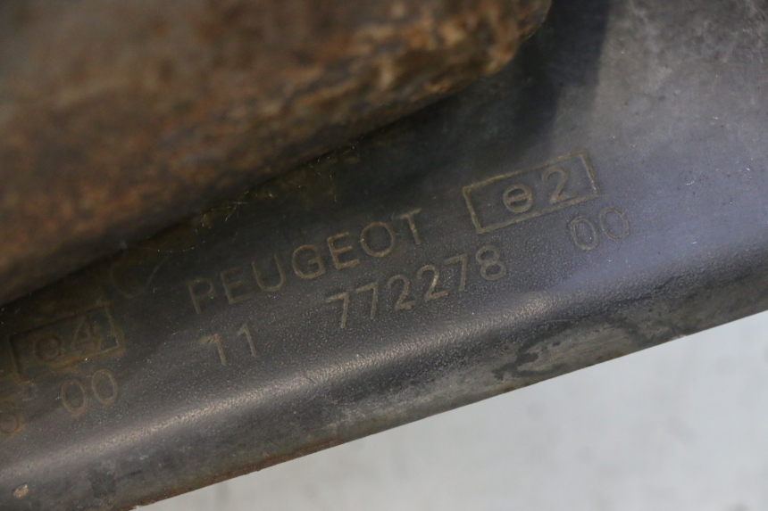 photo de SCARICO PEUGEOT KISBEE 2T 50 (2010 - 2017) - Dettaglio del componente