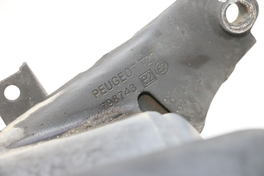 photo de SCARICO PEUGEOT KISBEE 4T 50 (2023 - 2026) - Zoom sullo stato d'uso