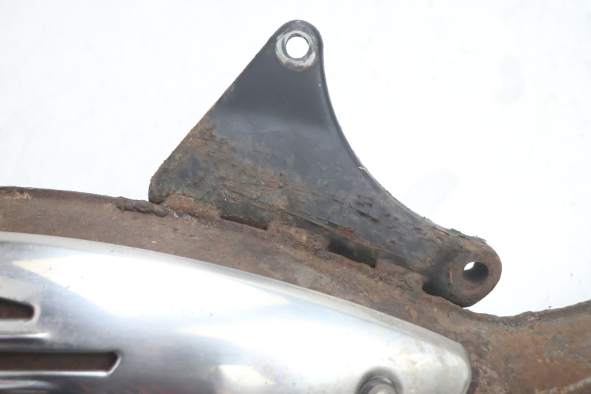 photo de SCARICO PIAGGIO LIBERTY 125 (1998 - 2008) - Dettagli dei punti di fissaggio