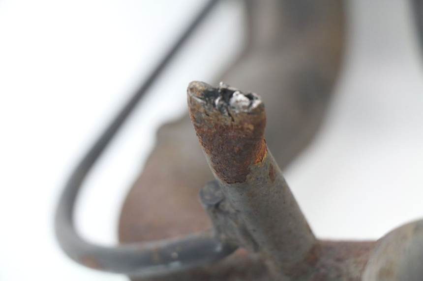 photo de SCARICO PEUGEOT LUDIX ONE 50 (2004 - 2006) - Primo piano tecnico