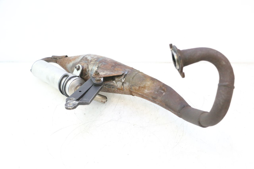 photo de SCARICO PEUGEOT LUDIX SNAKE 2T 50 (2004 - 2014) - Zoom sui componenti