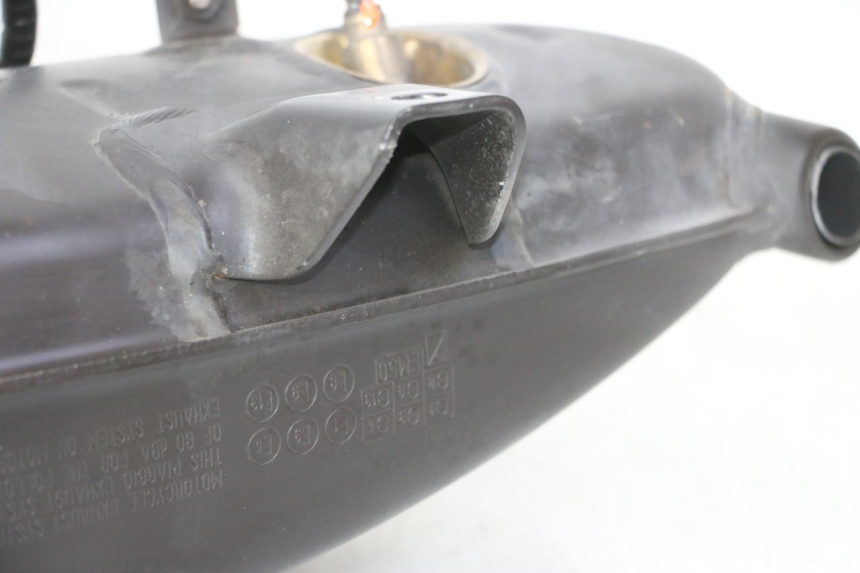 photo de SCARICO PIAGGIO MP3 HPE 310 (2024 - 2025) - Altra angolazione