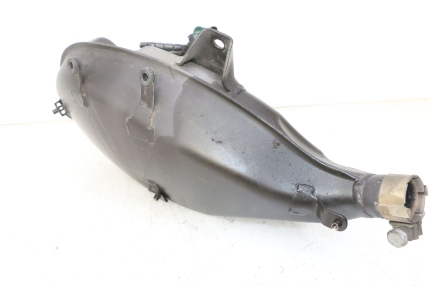 photo de SCARICO PIAGGIO MP3 HPE 310 (2024 - 2025) - Primo piano tecnico