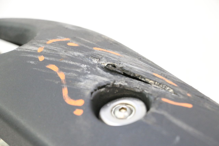 photo de SCARICO PIAGGIO MP3 LT 400 (2007 - 2012) - Stato della superficie e materiale