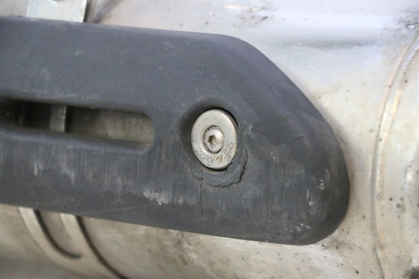 photo de SCARICO PIAGGIO MP3 500 (2011 - 2015) - Zoom sui componenti