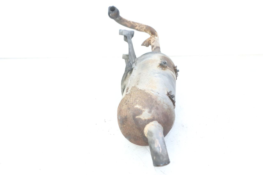 photo de SCARICO PIAGGIO NEW TYPHOON 50 (2010 - 2017) - Primo piano ad alta risoluzione