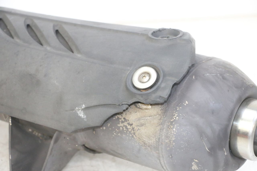 photo de SCARICO GILERA NEXUS 125 (2009 - 2013) - Stato della superficie e materiale