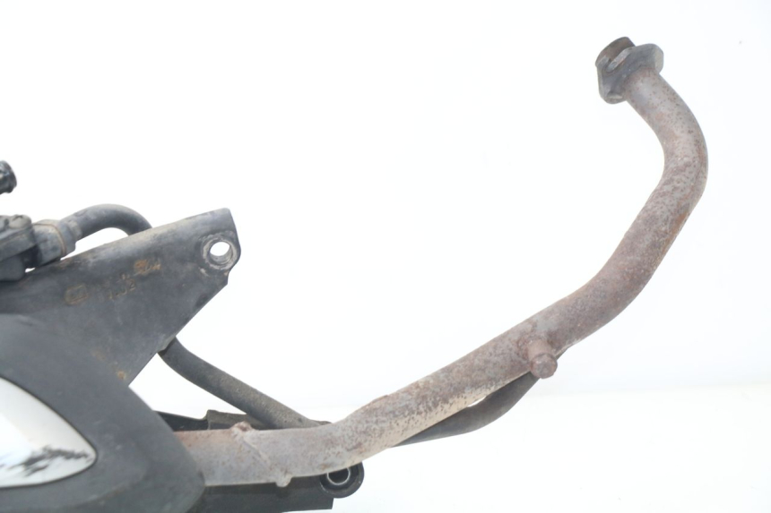 photo de SCARICO SYM ORBIT 2 4T 50 (2008 - 2017) - Stato della superficie e materiale