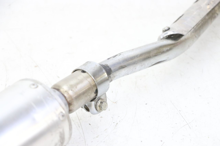 photo de SCARICO APOLLO RFZ 125 - Primo piano ad alta risoluzione