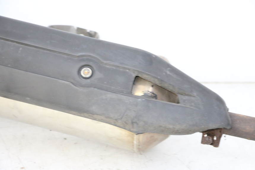 photo de SCARICO PEUGEOT SATELIS 125 (2006 - 2009) - Focus sulla struttura