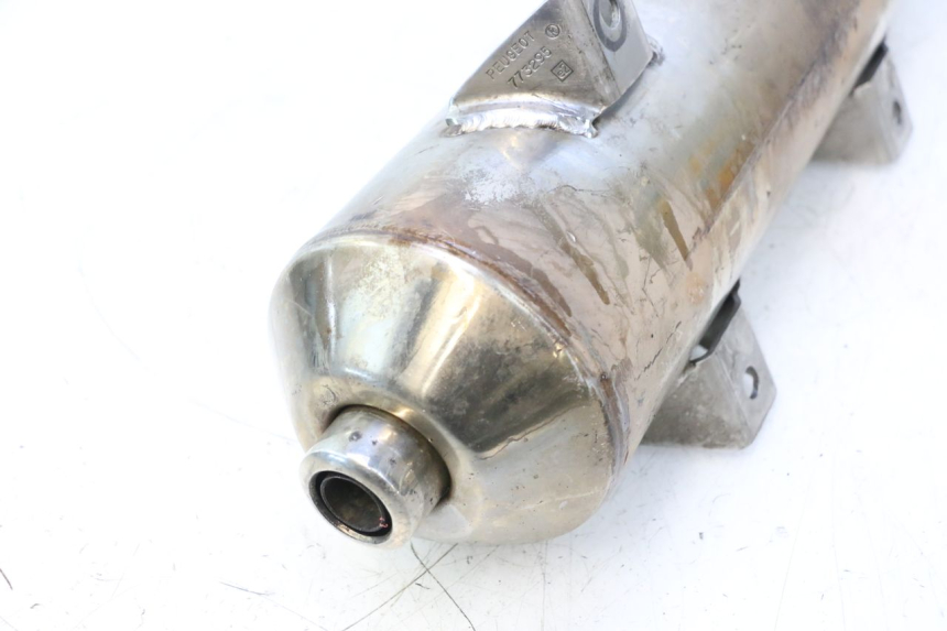 photo de SCARICO PEUGEOT SATELIS 125 (2006 - 2009) - Primo piano tecnico