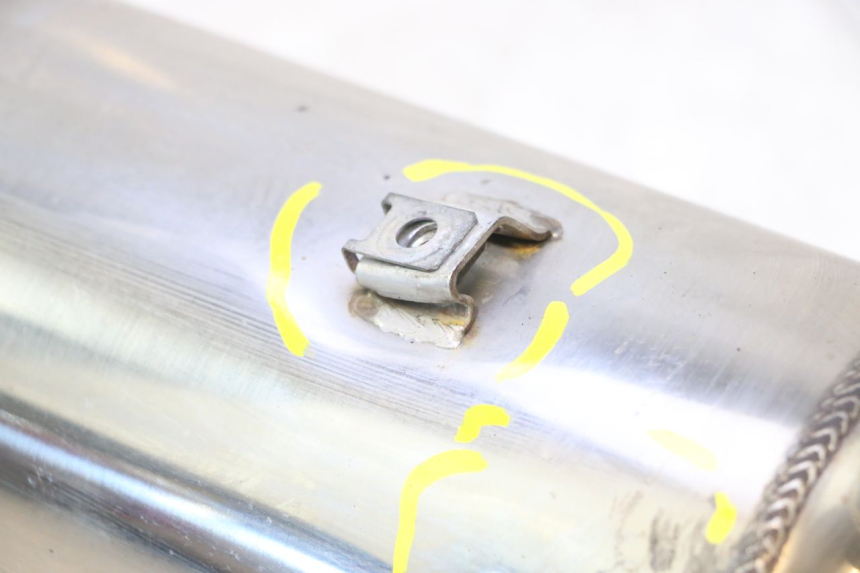 photo de SCARICO PEUGEOT SATELIS 125 (2013 - 2018) - Caratteristiche distintive