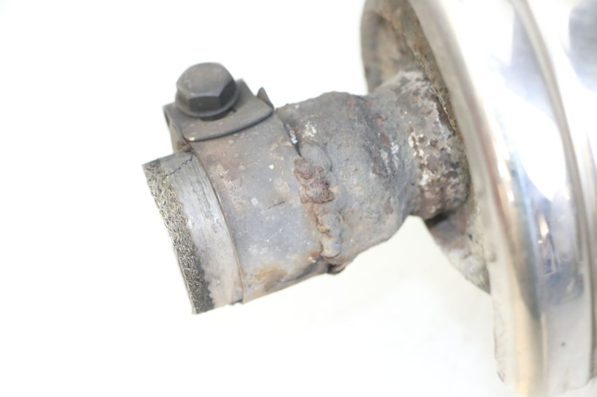 photo de SCARICO APRILIA SCARABEO GT TOURING 125 (1999 - 2005) - Dettagli dei punti di fissaggio