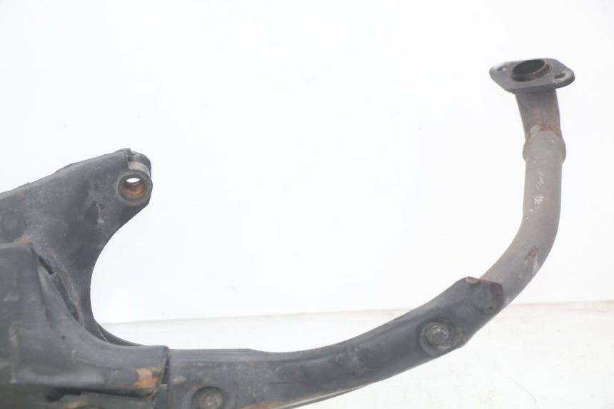 photo de SCARICO HONDA SCV LEAD 100 (2003 - 2007) - Primo piano ad alta risoluzione