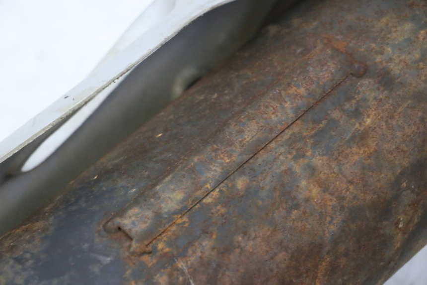 photo de SCARICO PEUGEOT SPEEDFIGHT 3 AIR 50 (2009 - 2015) - Zoom sullo stato d'uso