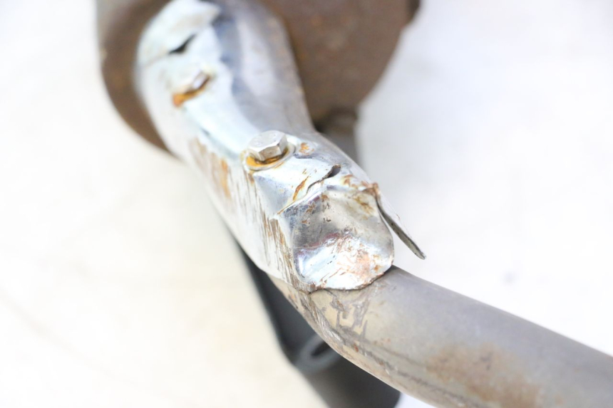 photo de SCARICO RAZZO STEED 125 (2012 - 2018) - Dettagli dei punti di fissaggio