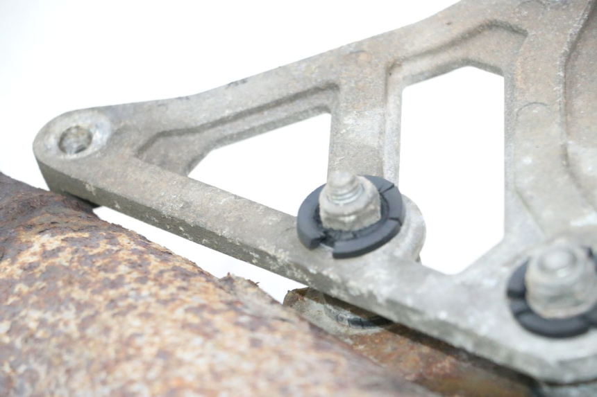 photo de SCARICO PEUGEOT STREETZONE NAKED 2T 50 (2014 - 2018) - Altra vista dell'articolo