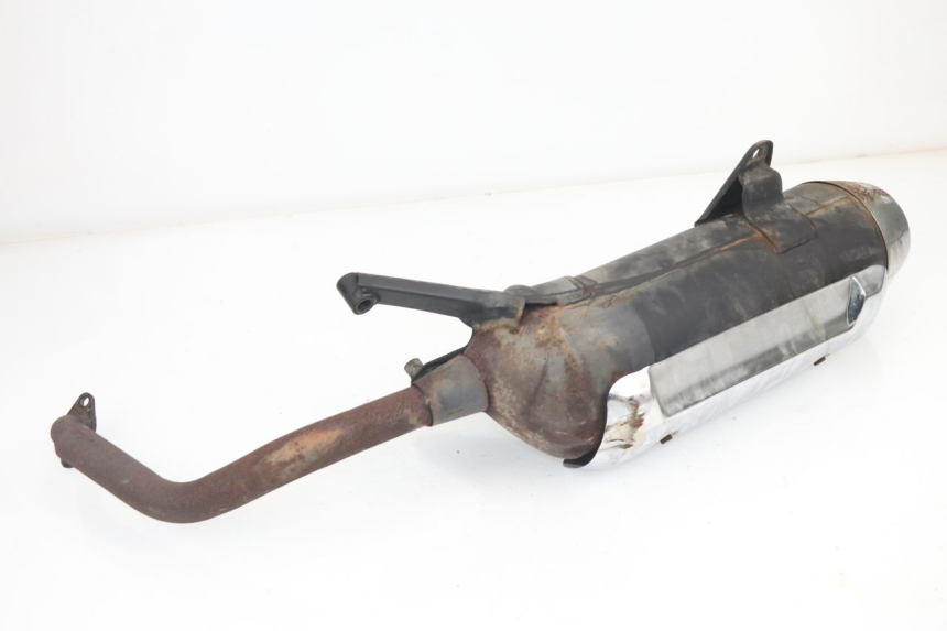 photo de SCARICO PEUGEOT SUM UP 125 (2008 - 2013) - Dettagli dei punti di fissaggio