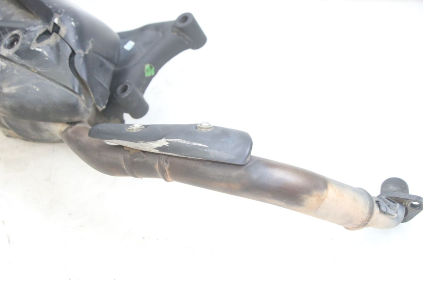 photo de SCARICO APRILIA SXR 50 (2021 - 2023) - Primo piano tecnico