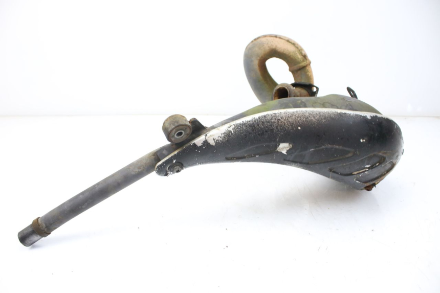 photo de SCARICO YAMAHA TDR DELTABOX 125 (1997 - 2003) - Dettagli dei punti di fissaggio