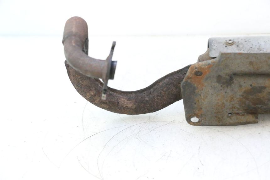 photo de SCARICO PEUGEOT TREKKER 50 (1995 - 2004) - Altra vista dell'articolo