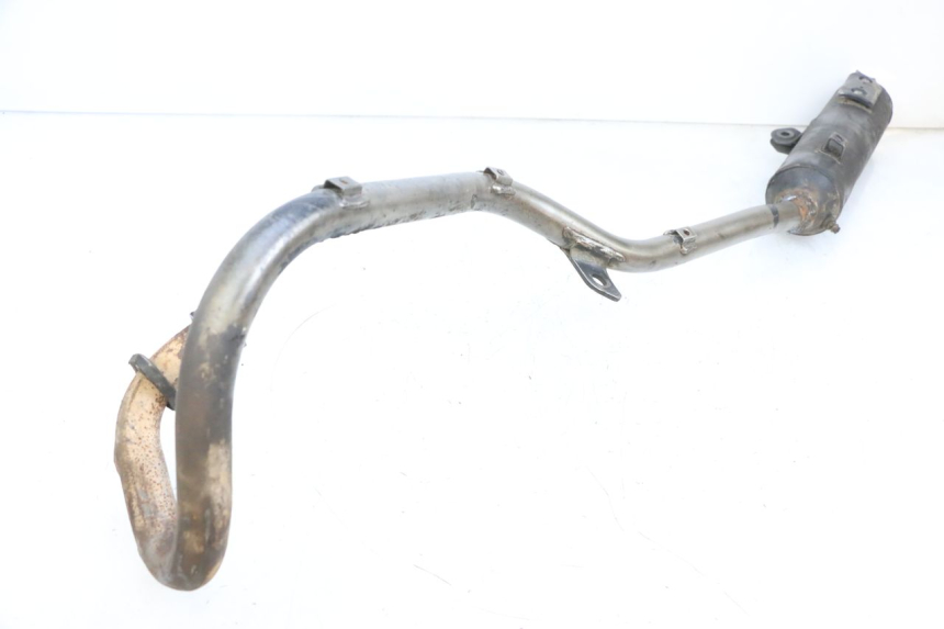 photo de SCARICO YAMAHA TTR 125 (2000 - 2020) - Dettagli dei punti di fissaggio