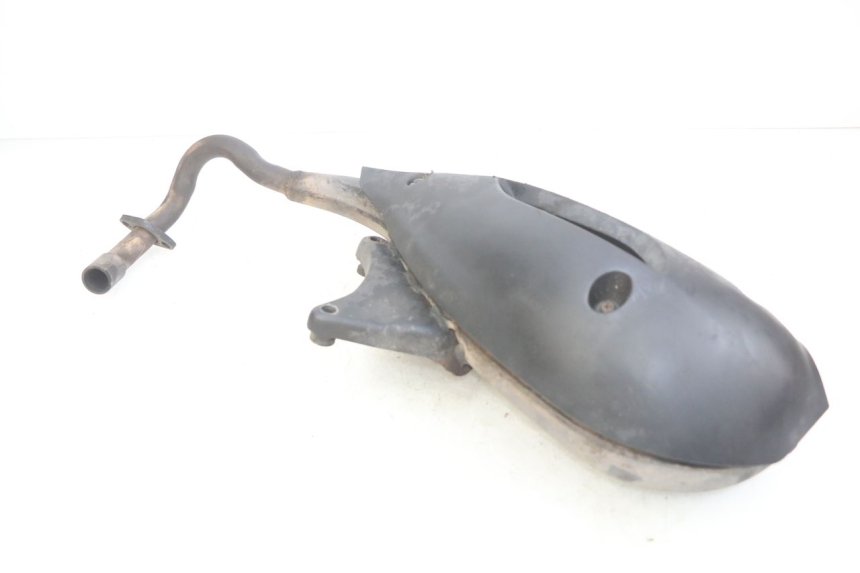 photo de SCARICO PIAGGIO VESPA LXV 125 (2006 - 2009) - Dettagli dei punti di fissaggio