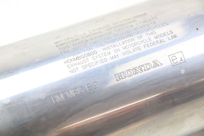 photo de SCARICO HONDA VFR FI RC46 800 (1998 - 2001) - Dettagli dei punti di fissaggio