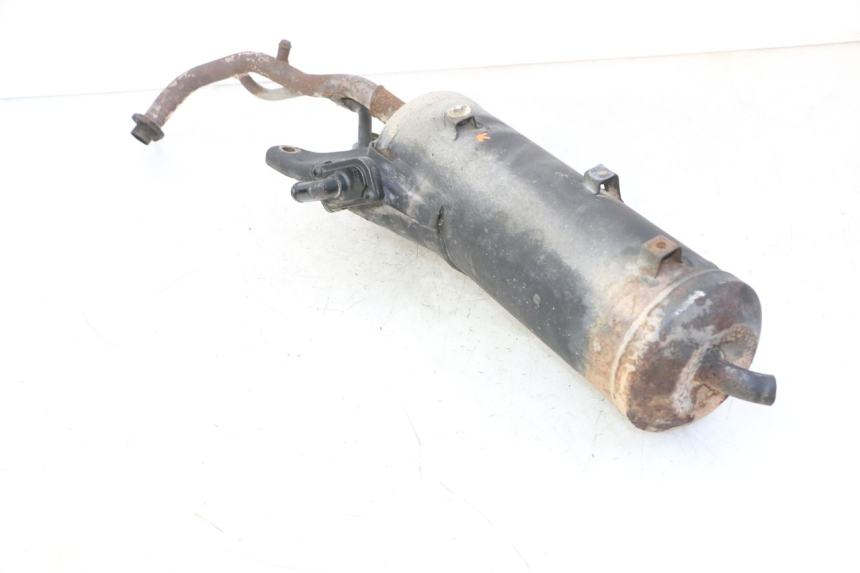 photo de SCARICO PEUGEOT VIVACITY NEW 4T 50 (2008 - 2017) - Angolazione alternativa