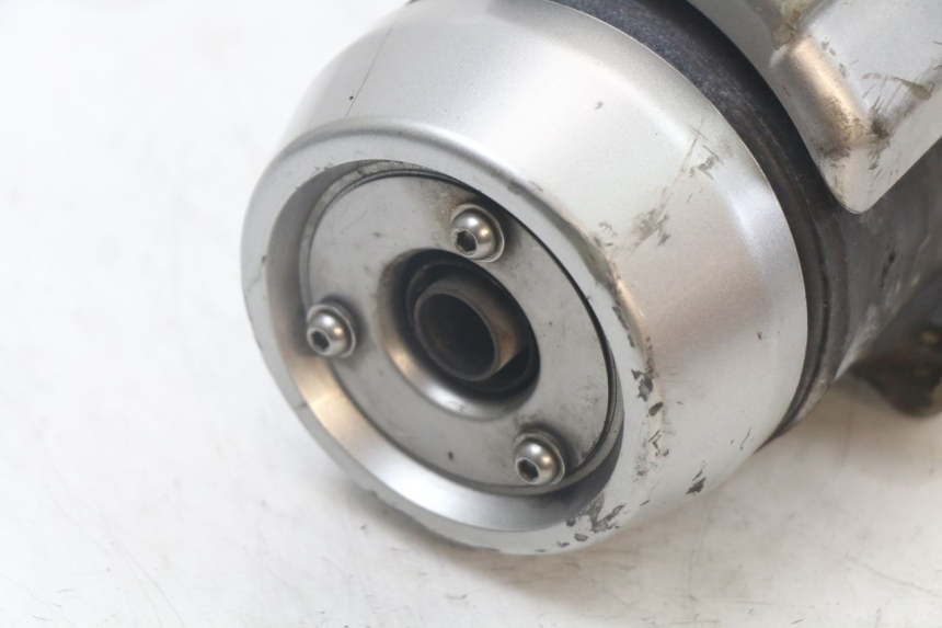 photo de SCARICO YAMAHA XMAX X-MAX 125 (2006 - 2009) - Primo piano tecnico