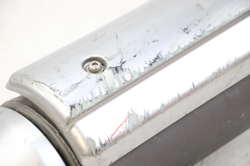 photo de SCARICO YAMAHA XMAX X-MAX 125 (2006 - 2009) - Primo piano ad alta risoluzione