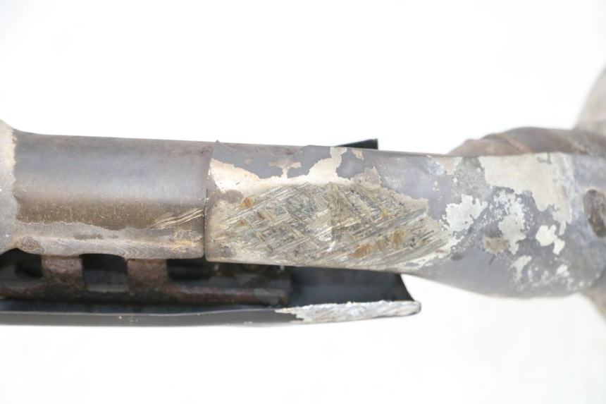 photo de SCARICO YAMAHA XMAX X-MAX 125 (2006 - 2009) - Dettagli dei punti di fissaggio