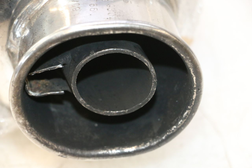 photo de SCARICO HONDA XLV VARADERO 125 (2007 - 2012) - Zoom sullo stato d'uso
