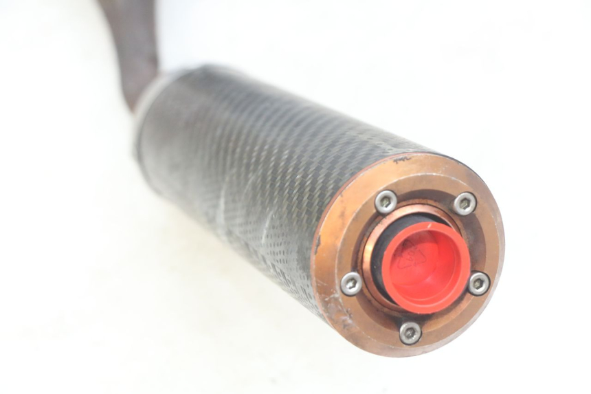 photo de SCARICO PEUGEOT XP6 50 (2006 - 2011) - Primo piano tecnico