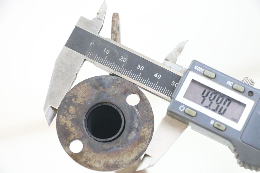 photo de SCARICO PEUGEOT XP6 50 (1997 - 2003) - Caratteristiche distintive