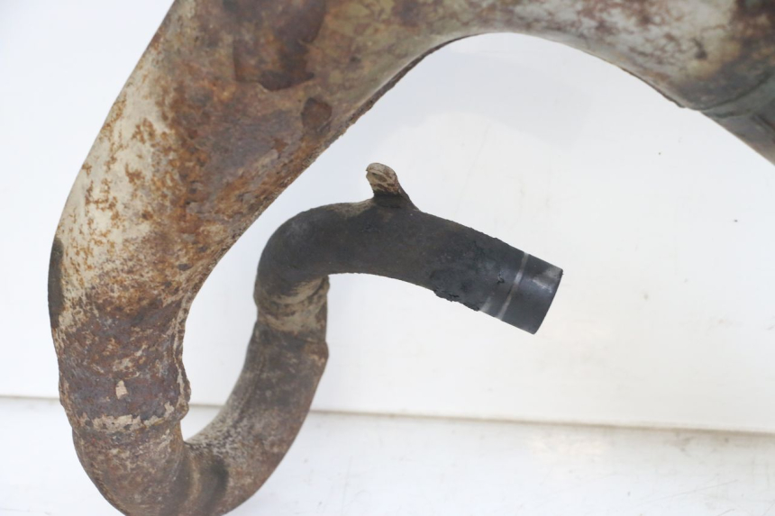 photo de SCARICO PEUGEOT XP6 50 (1997 - 2003) - Zoom qualità usato