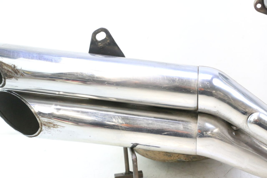 photo de SCARICO YAMAHA XV VIRAGO 535 (1988 - 2004) - Caratteristiche distintive