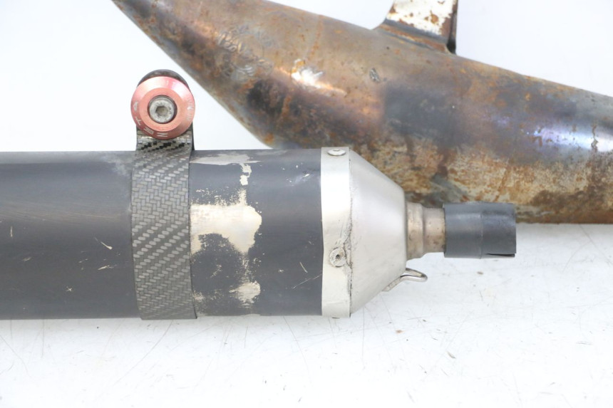 photo de SCARICO YAMAHA TZR 50 (2008 - 2016) - Stato della superficie e materiale