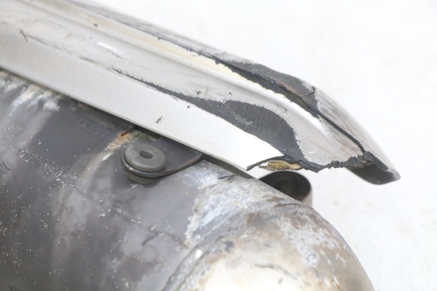 photo de SCARICO YAMAHA YP MAJESTY 125 (2007 - 2010) - Primo piano tecnico