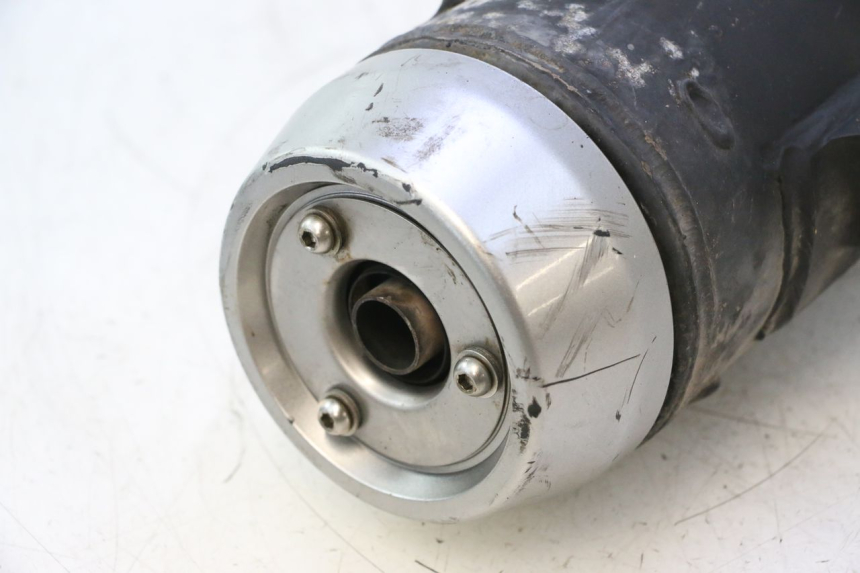 photo de SCARICO YAMAHA YP MAJESTY 125 (2007 - 2010) - Angolazione alternativa
