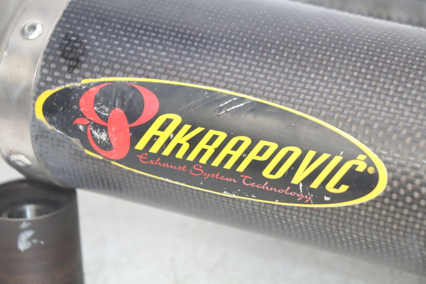 photo de SCARICO YAMAHA YZF R1 1000 (2007 - 2008) - Primo piano ad alta risoluzione