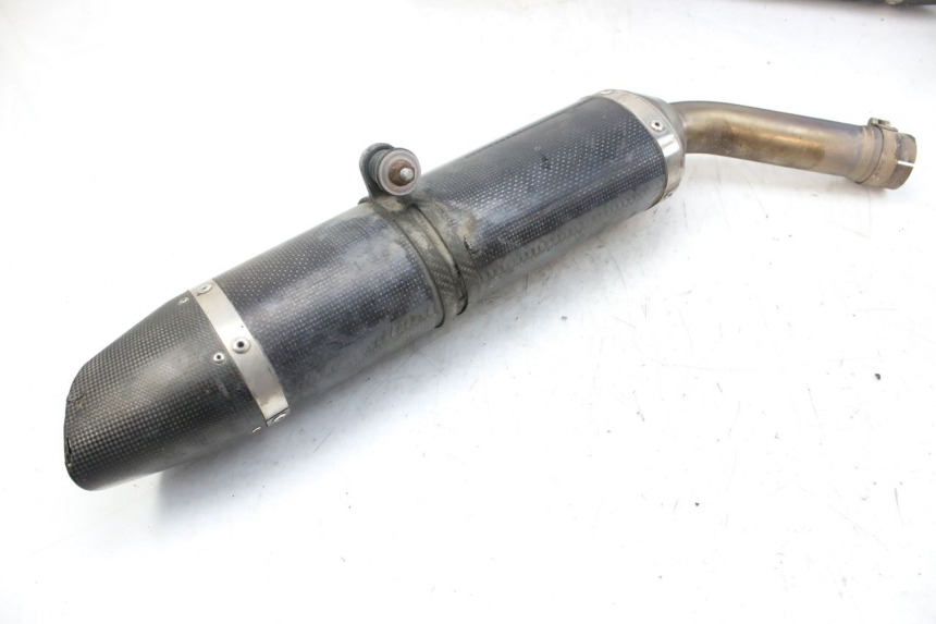 photo de SCARICO YAMAHA YZF R1 1000 (2007 - 2008) - Dettagli dei punti di fissaggio