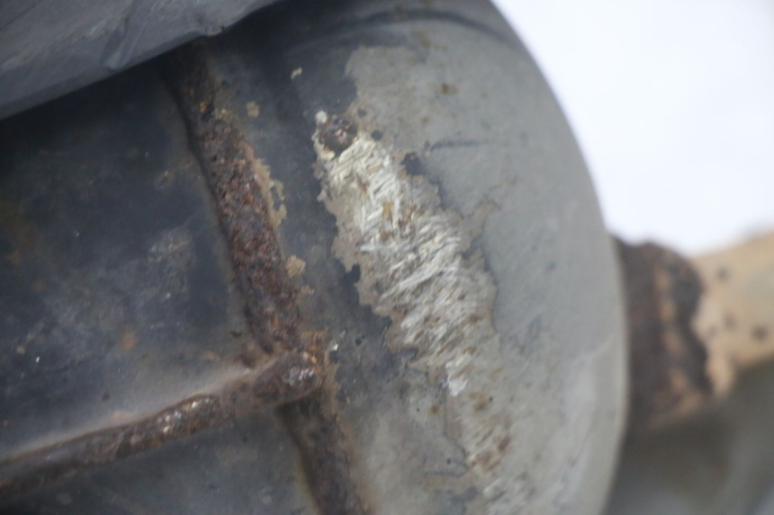 photo de SCARICO PIAGGIO ZIP 4T 50 (2018 - 2020) - Marcature e riferimenti originali