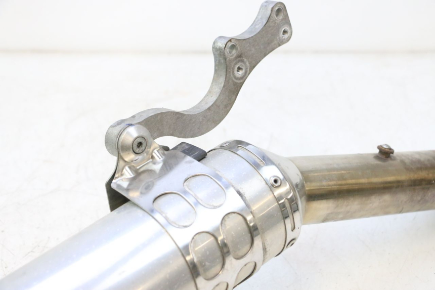 photo de SCARICO KAWASAKI ZX-6R ZX6R 600 (2000 - 2002) - Primo piano tecnico