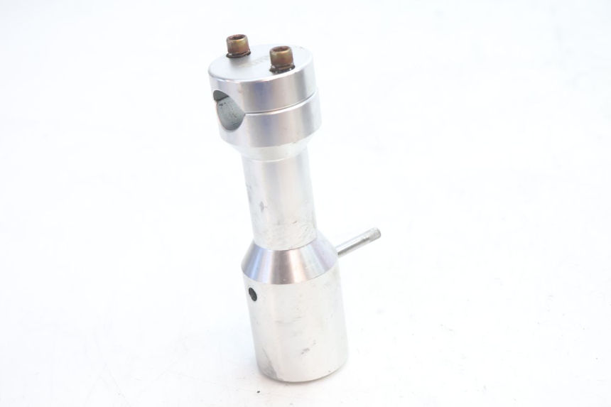 photo de ATTACCO MANUBRIO MBK BOOSTER ROCKET 50 (1995 - 1998) - Zoom sullo stato d'uso