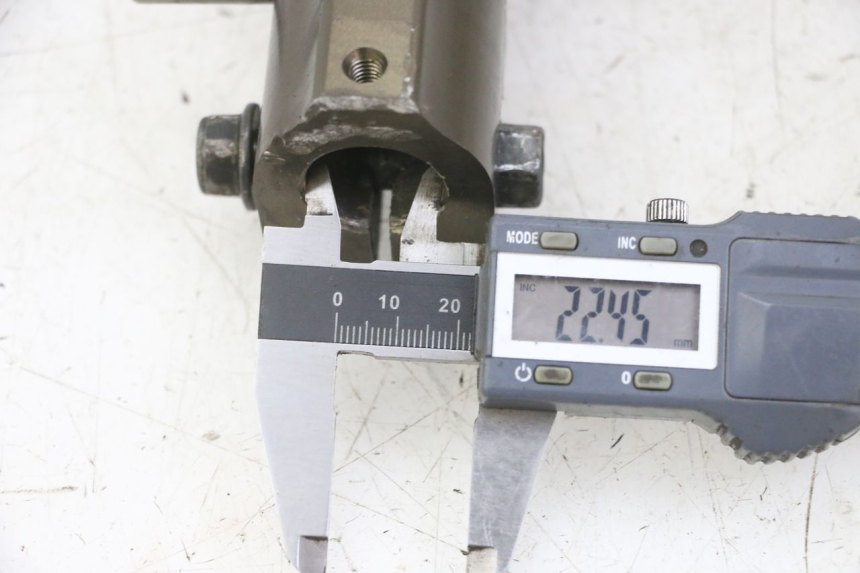 photo de ATTACCO MANUBRIO MBK BOOSTER SPIRIT NAKED 50 (2004 - 2017) - Dettaglio del componente