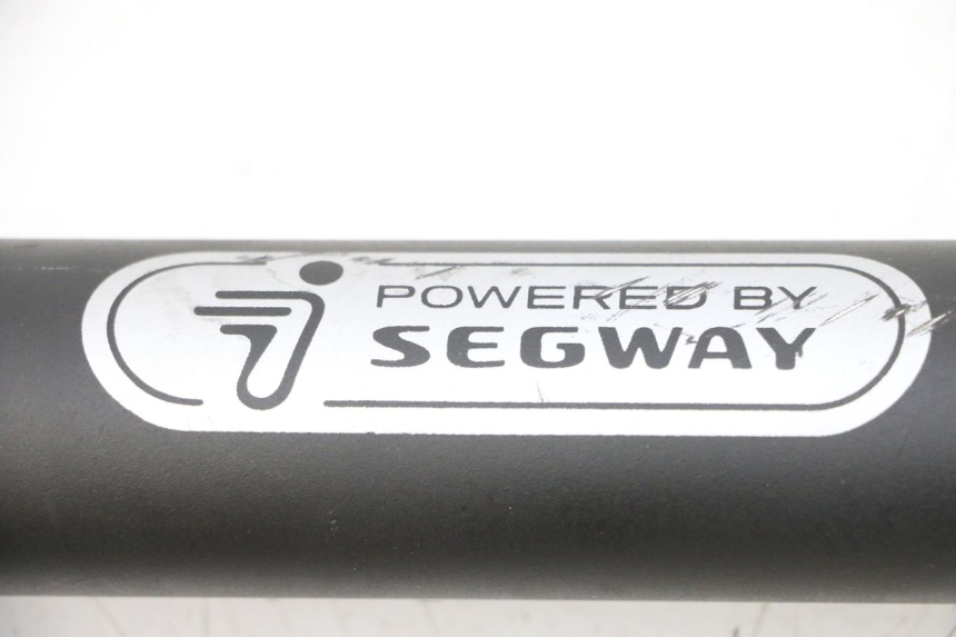 photo de POTENZA SEGWAY NINEBOT F40E 1 - Dettaglio del componente