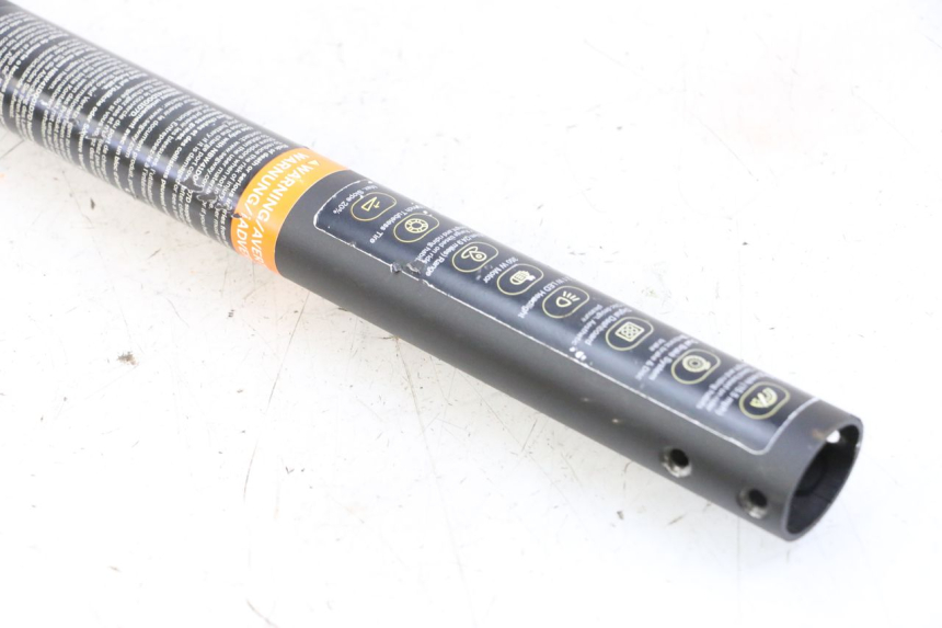 photo de POTENZA SEGWAY NINEBOT F40E 1 - Stato della superficie e materiale