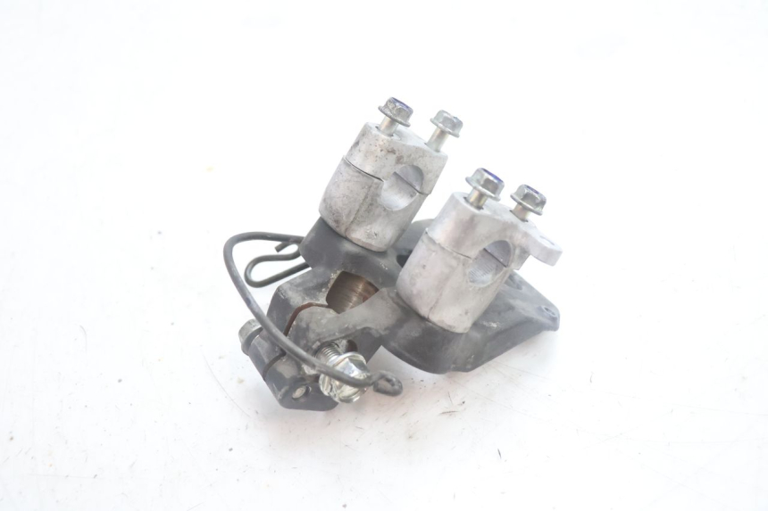 photo de ATTACCO MANUBRIO HONDA FJS SILVER WING SILVERWING 400 (2005 - 2008) - Dettaglio del componente